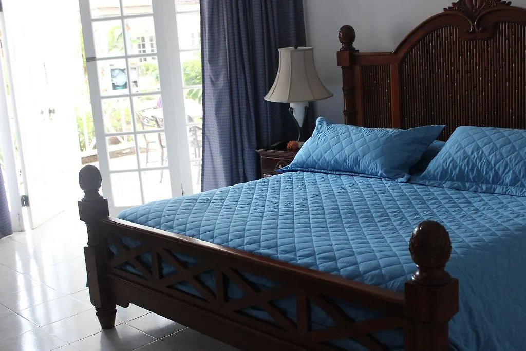 Beachcomber Club Resort Negril